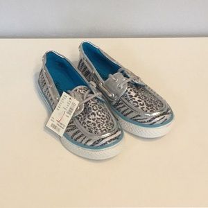 NWT- Girls Justice Zebra- Printed Sliver Moccasins